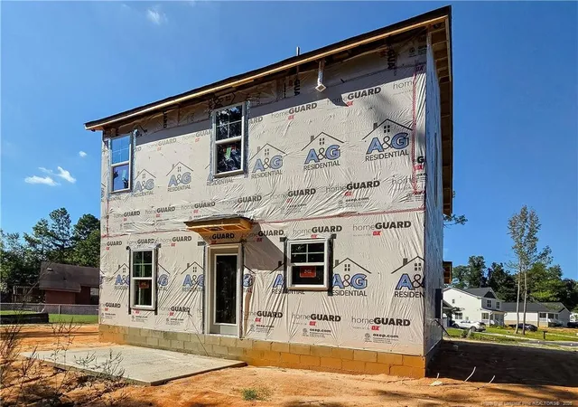 Photo 8 of Single family home for sale at 265 Appaloosa Dr, Spring Lake, NC 28390 | MLS# 770409 | Listing updated on 2026-10-27