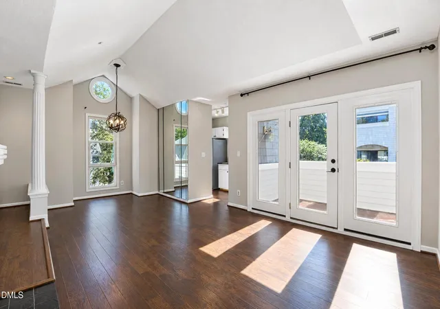 Condo for sale at 1021 Brighthurst Dr #306, Raleigh, NC 27605 | MLS# 10197527