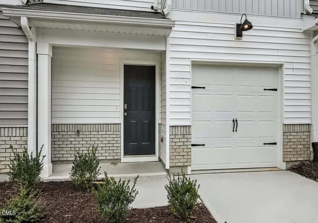 Photo 3 of Townhouse for sale at 28 Bee Gdn Ct, Angier, NC 27501 | MLS# 10196809 | Listing updated on 2026-10-27