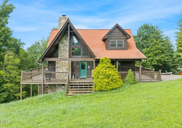 Single family home for sale at 1003 Deerwood Rd, Piney Creek, NC 28663 | MLS# 10196848