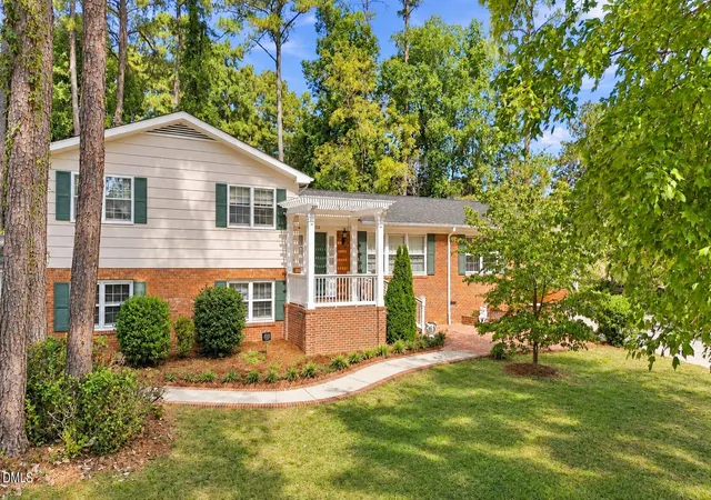Photo 1 of Single family home for sale at 212 Ellwood Dr, Raleigh, NC 27609 | MLS# 10198252 | Listing updated on 2026-10-14
