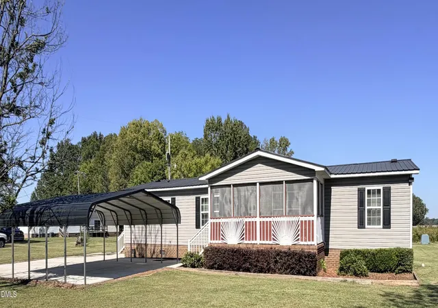 Photo 1 of Manufactured home for sale at 1387 Acorn Hl Rd, Tarboro, NC 27886 | MLS# 10197425 | Listing updated on 2026-10-15