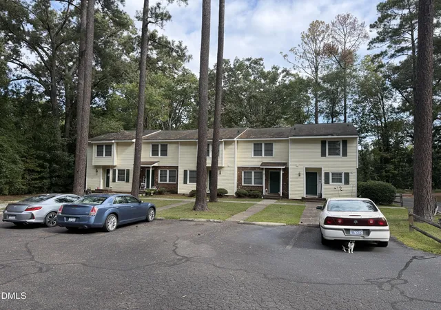 Photo 3 of Multi family home for sale at 801 E Main St, Aberdeen, NC 28315 | MLS# 10196990 | Listing updated on 2026-10-22