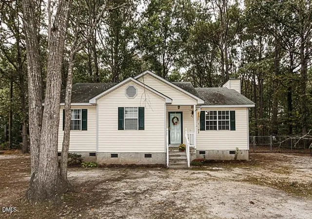 Photo 1 of Single family home for sale at 222 Deer Walk Rd, Tarboro, NC 27886 | MLS# 10197052 | Listing updated on 2026-10-07