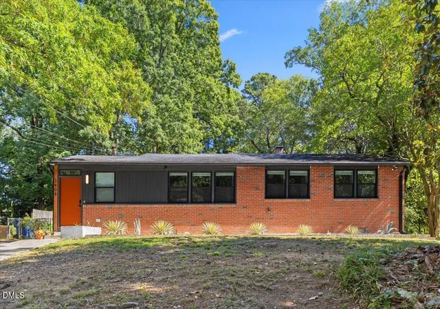 Photo 1 of Sale Pending at 3408 Cheyenne Rd, Raleigh, NC 27609 | MLS# 10197486 | Listing updated on 2026-10-13