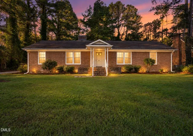 Photo 1 of Single family home for sale at 1707 Roxbury Dr N, Wilson, NC 27893 | MLS# 10197305 | Listing updated on 2026-10-22