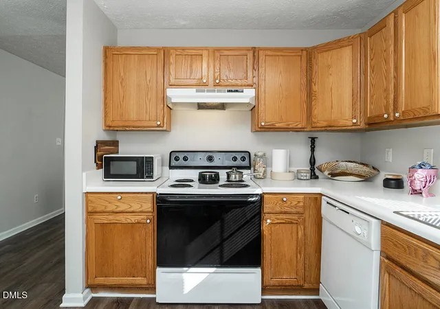 Photo 3 of Multi family home for sale at 622 624 S Williamson Ave, Elon, NC 27244 | MLS# 10198020 | Listing updated on 2026-10-26