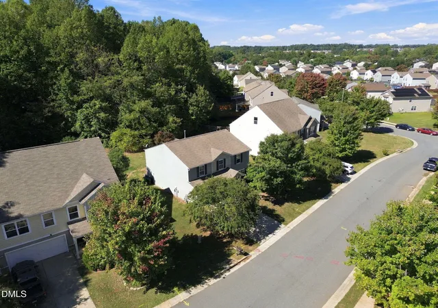 Photo 3 of Single family home for sale at 504 Southwick Pl, Mebane, NC 27302 | MLS# 10198026 | Listing updated on 2026-10-13