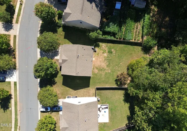 Photo 4 of Single family home for sale at 504 Southwick Pl, Mebane, NC 27302 | MLS# 10198026 | Listing updated on 2026-10-13