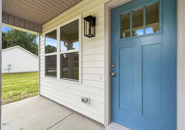 Photo 3 of Sale Pending at 215 Rae St, Warsaw, NC 28398 | MLS# 10197752 | Listing updated on 2026-10-27