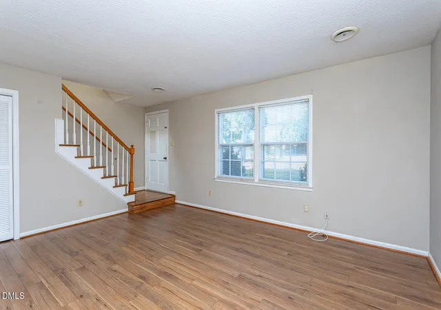 Photo 4 of House for sale at 3300 Atlantic Ave, Raleigh, NC 27604 | MLS# 10198329 | Listing updated on 2026-10-15