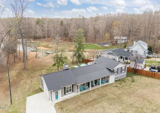 Photo 3 of Single family home for sale at 585 Bonanza Trl, Clarksville, VA 23927 | MLS# 10197665 | Listing updated on 2026-10-20