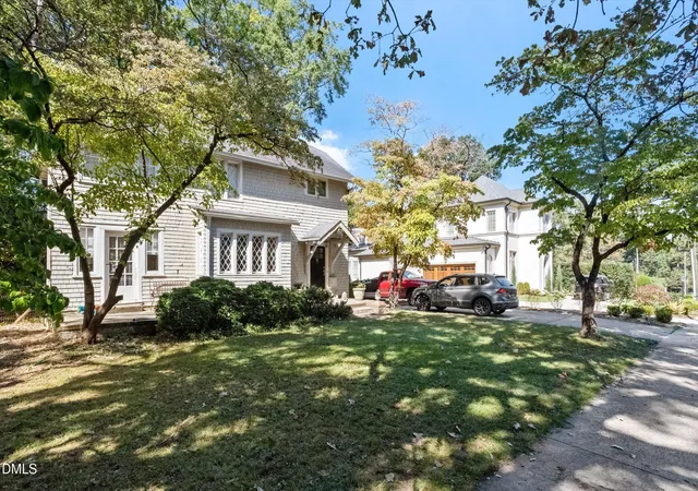 Photo 2 of Single family home for sale at 2615 Saint Marys St, Raleigh, NC 27609 | MLS# 10197901 | Listing updated on 2026-10-16