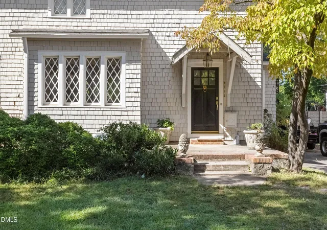 Photo 3 of Single family home for sale at 2615 Saint Marys St, Raleigh, NC 27609 | MLS# 10197901 | Listing updated on 2026-10-16