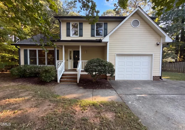 Single family home for sale at 8 Big Blf Pl, Durham, NC 27712 | MLS# 10198017