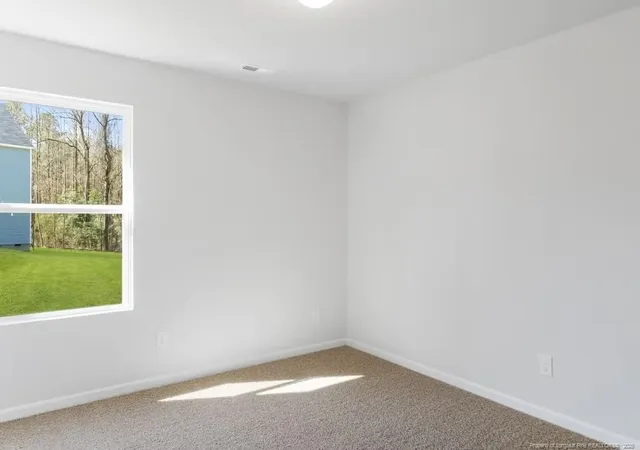 Photo 4 of Single family home for sale at 77 Knoll Top Ct, Spring Lake, NC 28390 | MLS# 770906 | Listing updated on 2026-10-26