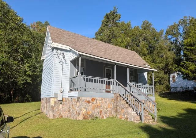 Photo 2 of Sale Pending at 1217 Roberdel Rd, Rockingham, NC 28379 | MLS# 10198189 | Listing updated on 2026-10-27