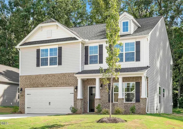 Photo 1 of Single family home for sale at 2707 Luxborough Ln, Mebane, NC 27302 | MLS# 10198358 | Listing updated on 2026-10-19