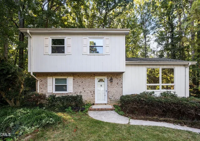 Single family home for sale at 704 Hunting Ridge Rd, Raleigh, NC 27615 | MLS# 10198700