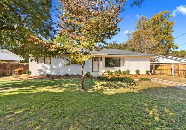 Photo 1 of Single family home for sale at 2102 Biltmore Dr, Fayetteville, NC 28304 | MLS# 770815 | Listing updated on 2026-10-28