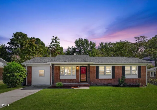 Photo 1 of Single family home for sale at 6122 Conaway Dr, Fayetteville, NC 28314 | MLS# 10198380 | Listing updated on 2026-10-28