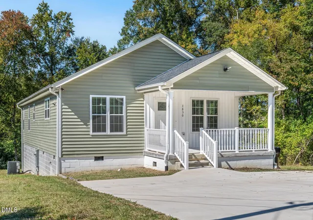 Photo 2 of Sale Pending at 1830 Morgantown Rd, Burlington, NC 27217 | MLS# 10198986 | Listing updated on 2026-10-28