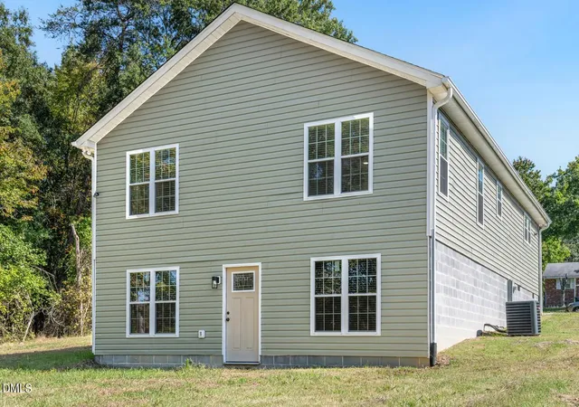 Photo 4 of Sale Pending at 1830 Morgantown Rd, Burlington, NC 27217 | MLS# 10198986 | Listing updated on 2026-10-28
