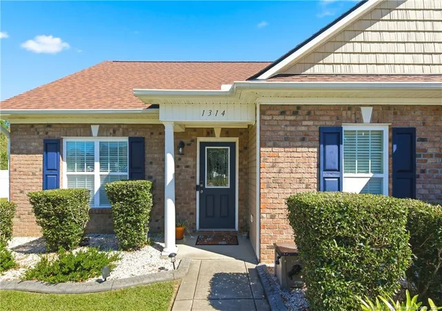 Photo 4 of Sale Pending at 1314 Saint Johns Loop, Raeford, NC 28376 | MLS# 770908 | Listing updated on 2026-10-29