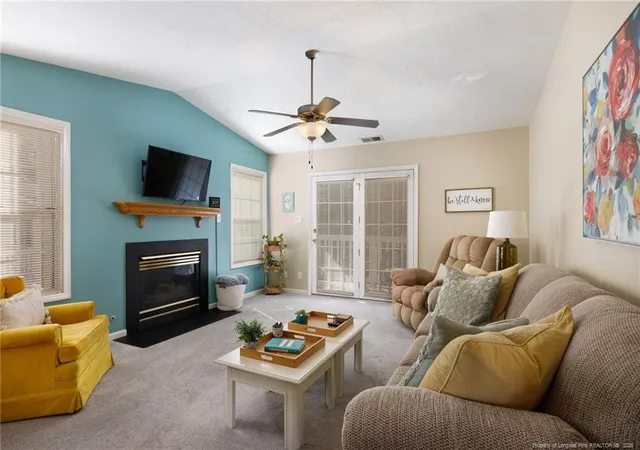 Photo 4 of Sale Pending at 2705 Preston Woods Ln #9, Fayetteville, NC 28304 | MLS# 770214 | Listing updated on 2026-10-27