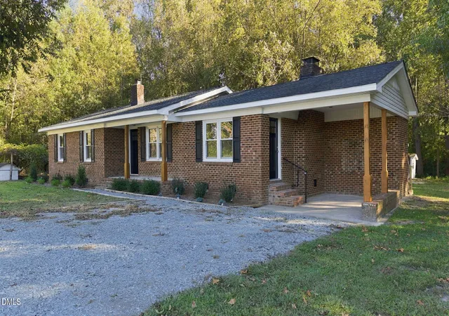 Photo 1 of Single family home for sale at 11262 Nc 42, Middlesex, NC 27557 | MLS# 10199498 | Listing updated on 2026-10-29