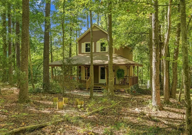 Photo 4 of Sale Pending at 1429 Davis Rd, Hillsborough, NC 27278 | MLS# 10198636 | Listing updated on 2026-10-19