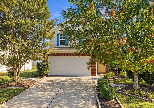 Photo 3 of Single family home for sale at 1006 Collington Dr, Mebane, NC 27302 | MLS# 10198724 | Listing updated on 2026-10-25