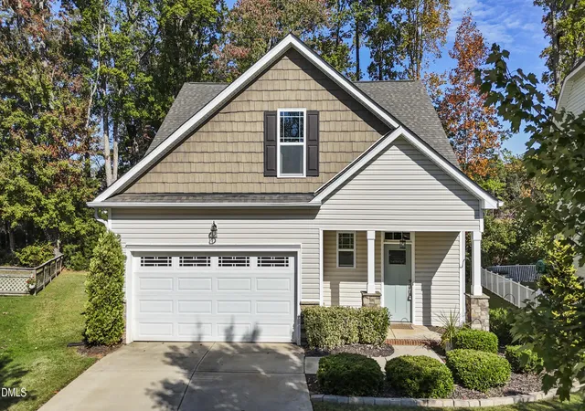 Single family home for sale at 1208 Yellow Wood Dr, Mebane, NC 27302 | MLS# 10198784