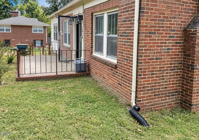 Photo 3 of Single family home for sale at 1818 Raleigh Rd, Henderson, NC 27536 | MLS# 10198898 | Listing updated on 2026-10-27