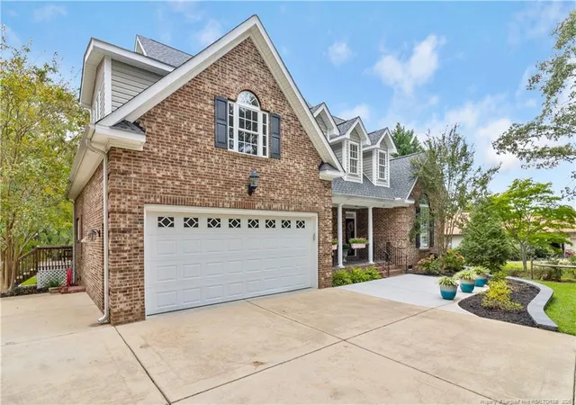 Photo 2 of Single family home for sale at 49 Lookout Point, Sanford, NC 27332 | MLS# 771038 | Listing updated on 2026-10-29