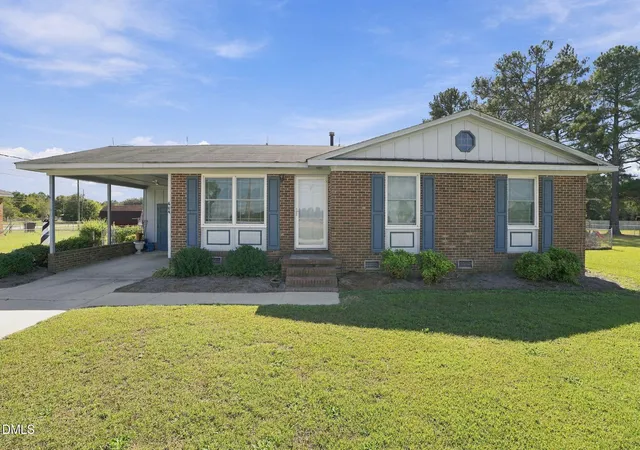 Photo 1 of Sale Pending at 604 N Saratoga St, Stantonsburg, NC 27883 | MLS# 10198935 | Listing updated on 2026-10-26