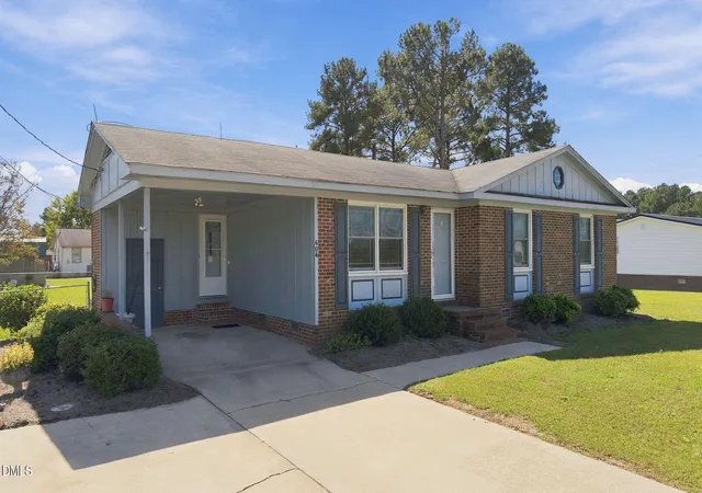 Photo 2 of Sale Pending at 604 N Saratoga St, Stantonsburg, NC 27883 | MLS# 10198935 | Listing updated on 2026-10-26