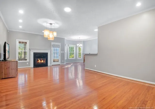 Photo 1 of Single family home for sale at 1527 Dixon Dr, Fayetteville, NC 28305 | MLS# 771082 | Listing updated on 2026-10-19