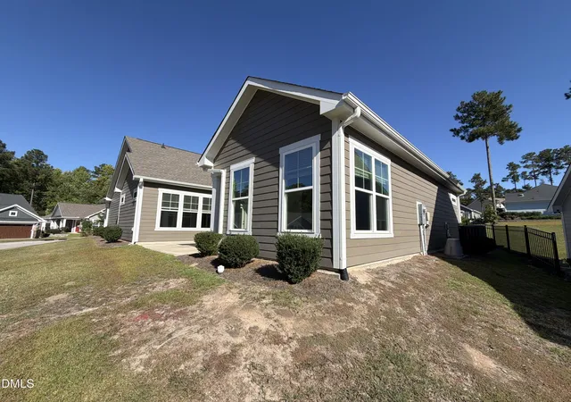 Photo 4 of Single family home for sale at 148 Glenwood Ct, Spring Lake, NC 28390 | MLS# 10198988 | Listing updated on 2026-10-29
