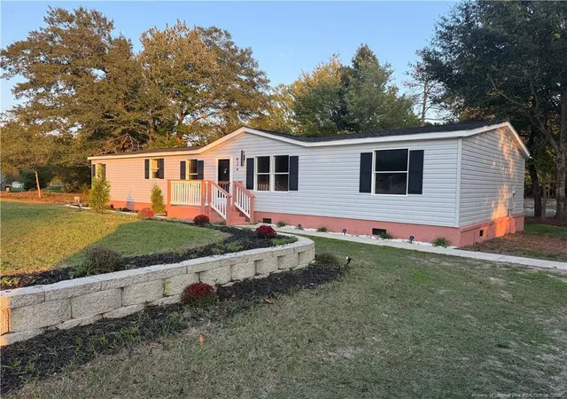 Photo 1 of Manufactured home for sale at 824 Shaker Town Rd, Fayetteville, NC 28312 | MLS# 771104 | Listing updated on 2026-10-27
