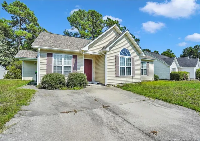 Photo 1 of Single family home for sale at 4401 Owendon Dr, Shallotte, NC 28470 | MLS# 771055 | Listing updated on 2026-10-29