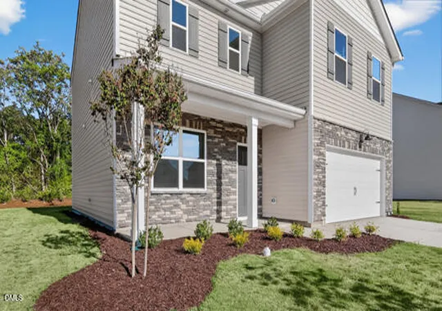 Photo 1 of Single family home for sale at 193 Reagan Crst Dr, Clayton, NC 27520 | MLS# 10199201 | Listing updated on 2026-10-29