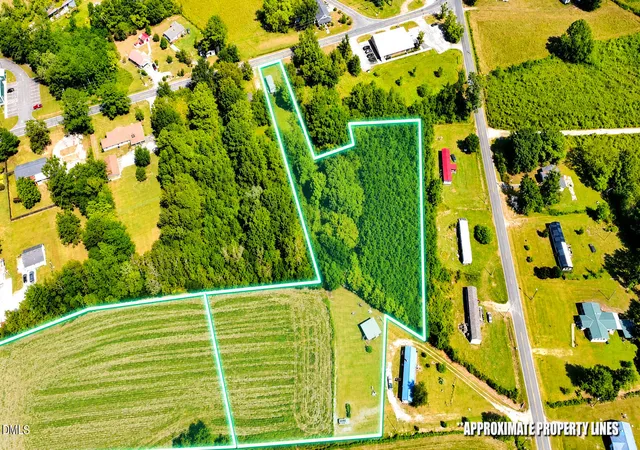 Photo 4 of Land for sale at 107 Farrior Ln, Rose Hill, NC 28458 | MLS# 10199296 | Listing updated on 2026-10-29