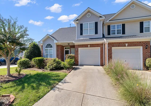 Photo 1 of Sale Pending at 2032 White Pond Ct, Apex, NC 27523 | MLS# 10199331 | Listing updated on 2026-10-29