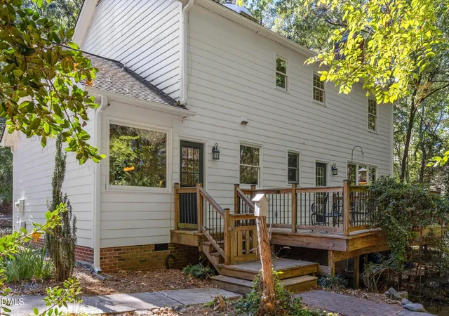 Photo 4 of Single family home for sale at 4818 Highgate Dr, Durham, NC 27713 | MLS# 10200097 | Listing updated on 2026-10-23