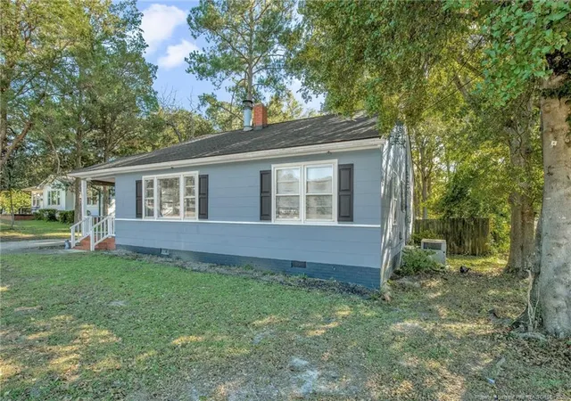 Photo 2 of Sale Pending at 212 Eastwood Ave, Fayetteville, NC 28301 | MLS# 771166 | Listing updated on 2026-10-27