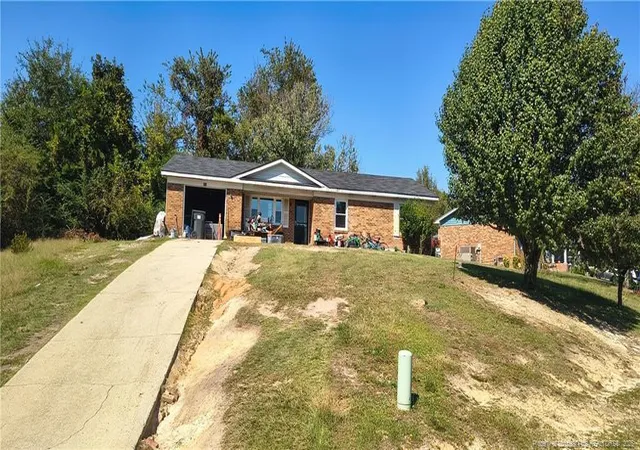 Photo 1 of Sale Pending at 902 Emory Ct, Fayetteville, NC 28311 | MLS# 771187 | Listing updated on 2026-10-28