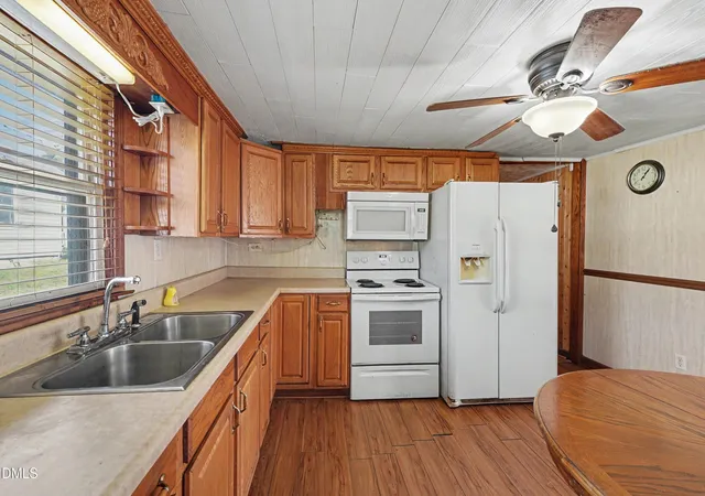 Photo 3 of Single family home for sale at 714 Montgomery St, Reidsville, NC 27320 | MLS# 10199462 | Listing updated on 2026-10-26