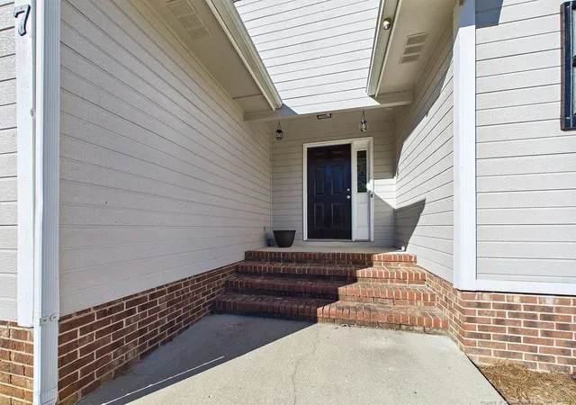 Photo 2 of Single family home for sale at 317 Abbottswood Dr, Fayetteville, NC 28301 | MLS# 771213 | Listing updated on 2026-10-21