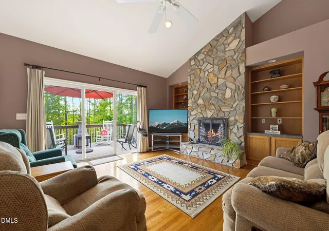 Photo 3 of Single family home for sale at 295 Eastland Crk Rd, Boydton, VA 23917 | MLS# 10200132 | Listing updated on 2026-10-27